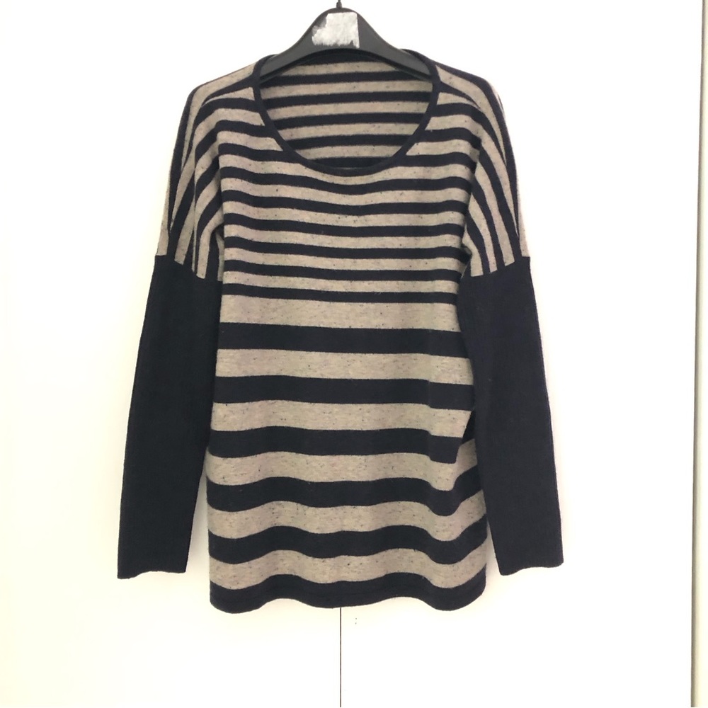 100% Cashmere navy striped sweater
